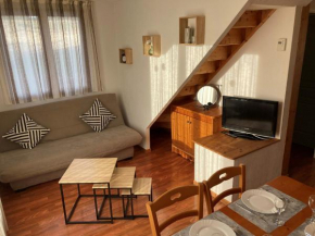 Chalet Mitoyen Duplex 3 Pièces pour 6 Personnes - Résidence Le Hameau du Puy - FR-1-504-676